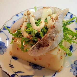 金胡麻/マヨで　小松菜とあじ天の卵豆腐
